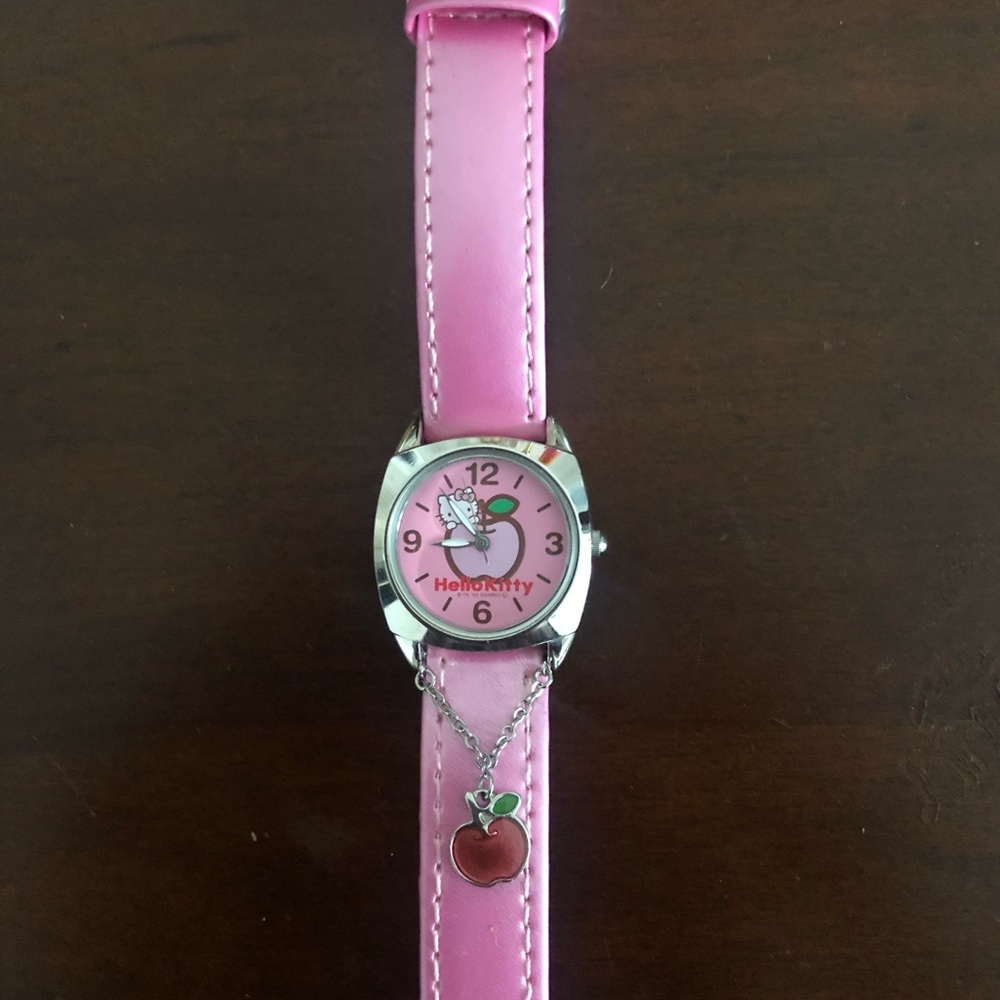Pink hello kitty watch - Picture 2 of 3